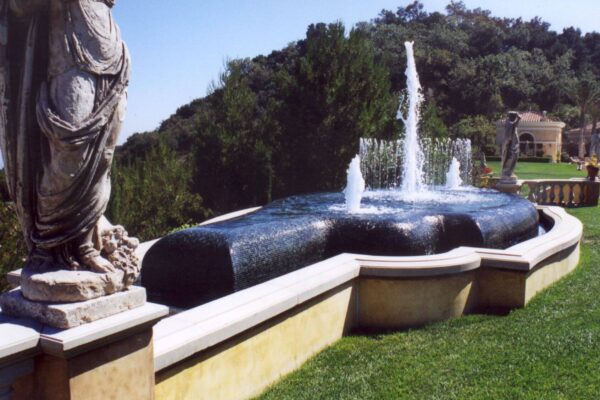 Riviera Pools & Spas Water Feature