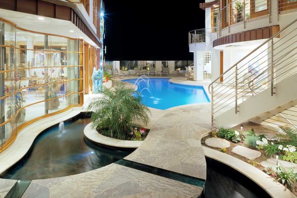 best-pool-engineering-2_riviera-pools-and-spas_premium-pool-builder-in-los-angeles-and-southern-california