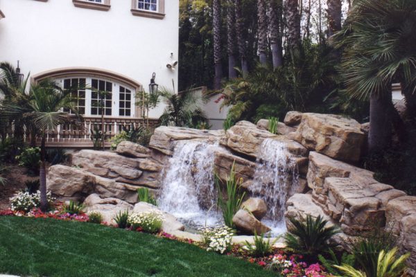 custom-designed-koi-pond-with-cascading-waterfall_riviera-pools-and-spas_premium-pool-builder-in-los-angeles-and-southern-california